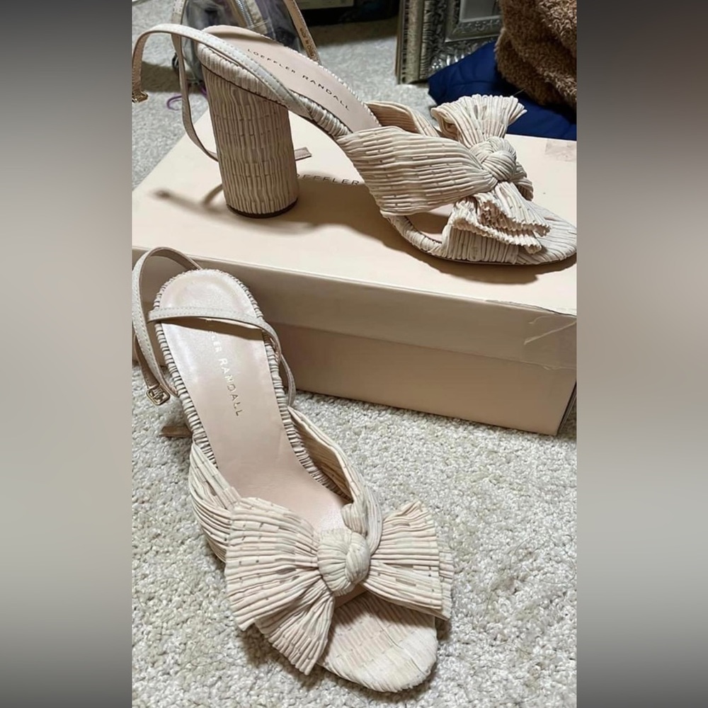 NEW & NEVER WORN. Loeffler Randall Camellia Cream Plaid Heels - size 9